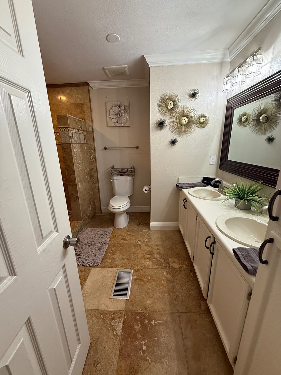 Furnished Finder property 1038010_1 photo 7