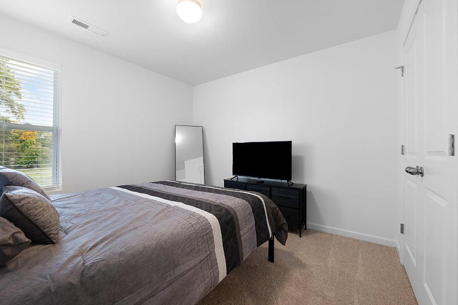 Furnished Finder property 1038012_1 photo 16