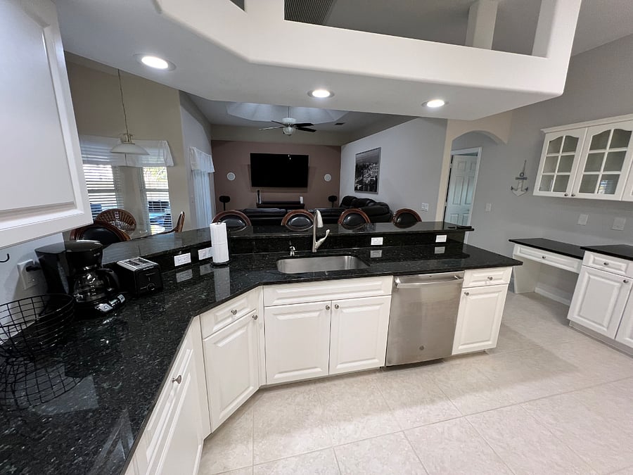 Furnished Finder property 1038020_1 photo 12