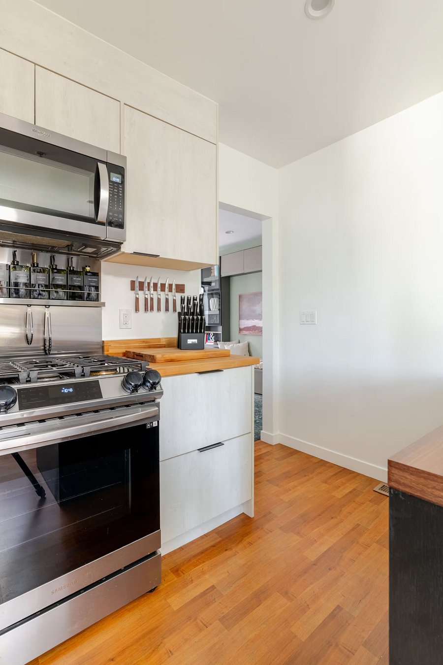 Furnished Finder property 1038023_1 photo 15