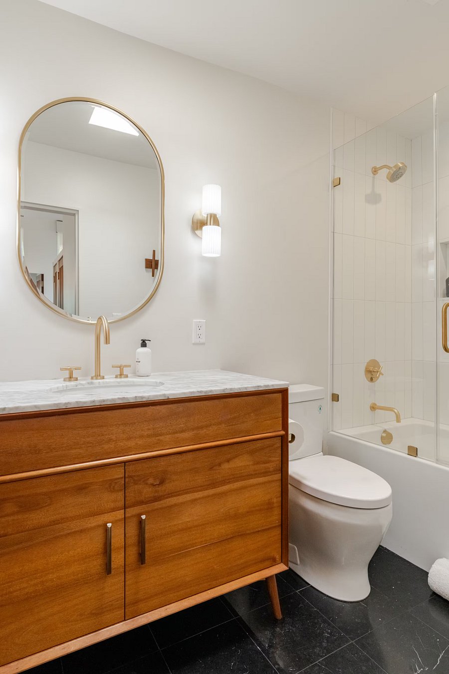 Furnished Finder property 1038029_1 photo 30