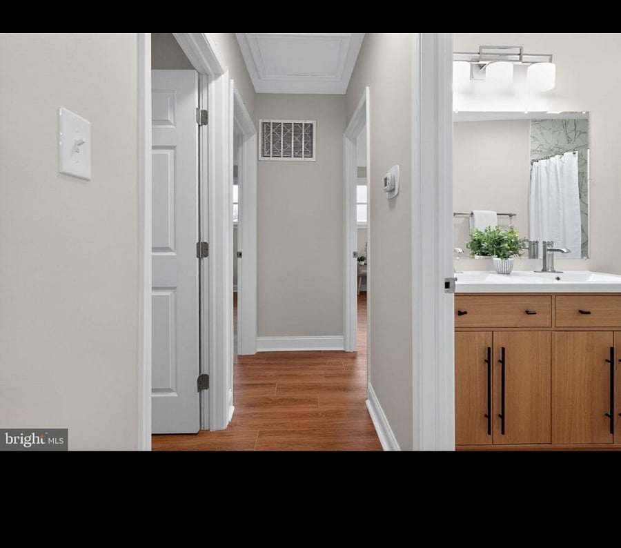 Furnished Finder property 1038036_1 photo 3
