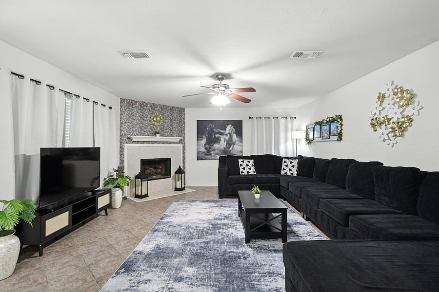 Furnished Finder property 1038037_1 photo 10