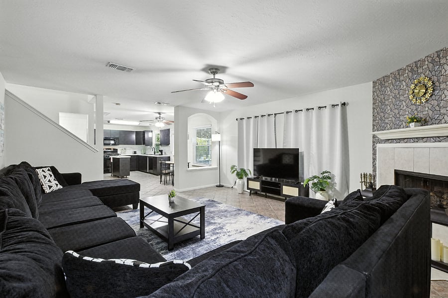 Furnished Finder property 1038037_1 photo 11