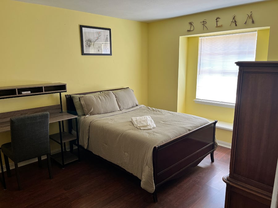 Furnished Finder property 1038040_1 photo 5