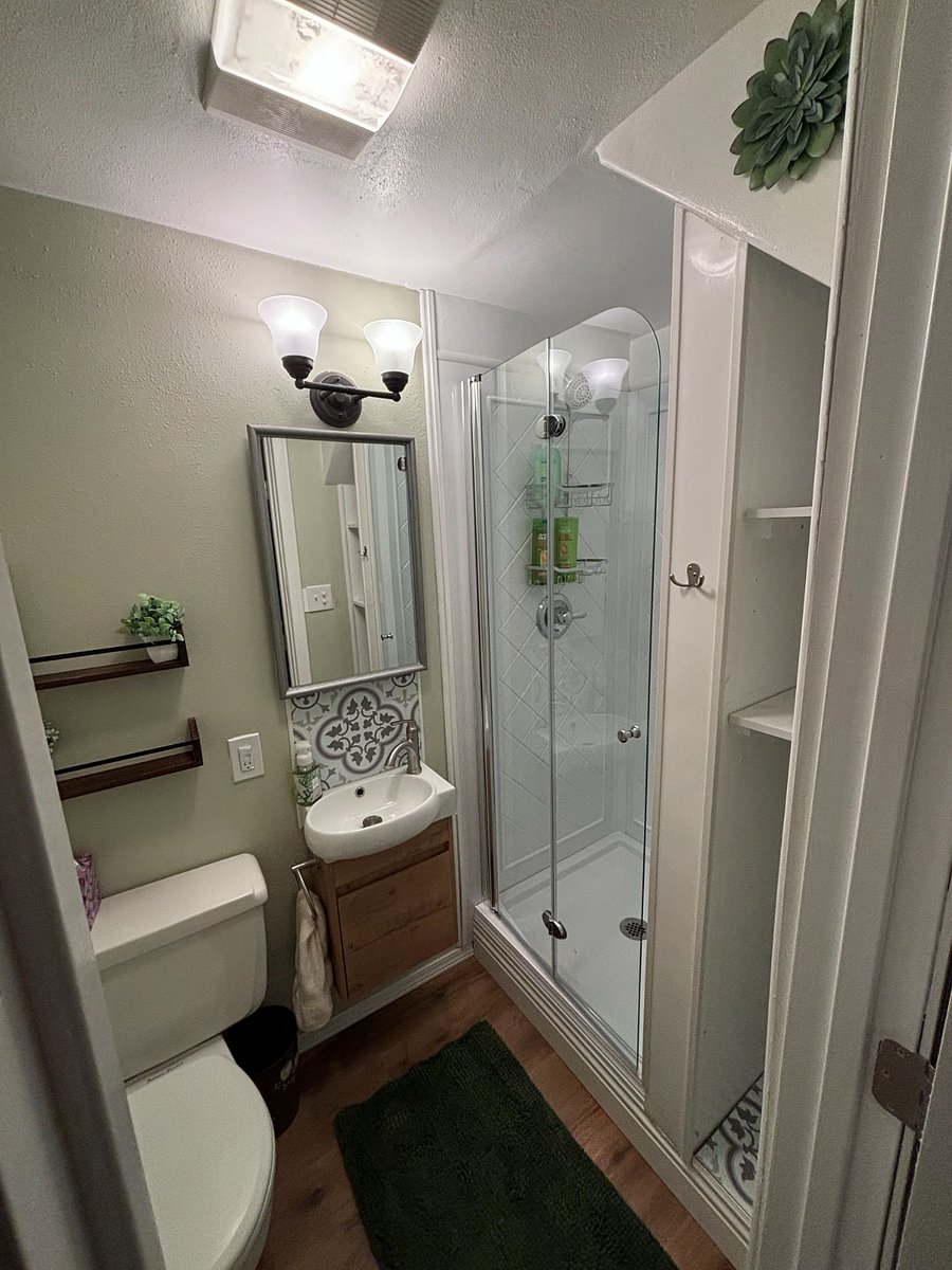 Furnished Finder property 1038053_1 photo 12