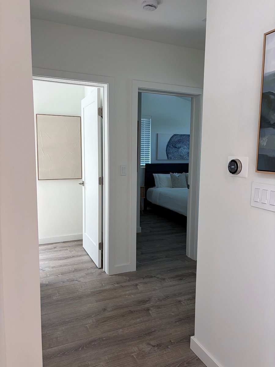 Furnished Finder property 1038055_1 photo 12
