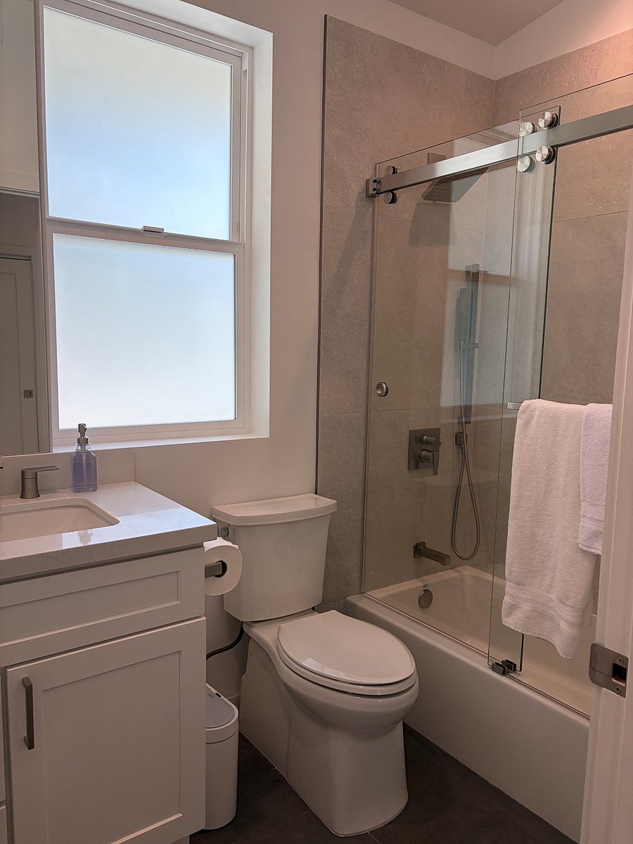 Furnished Finder property 1038055_1 photo 22