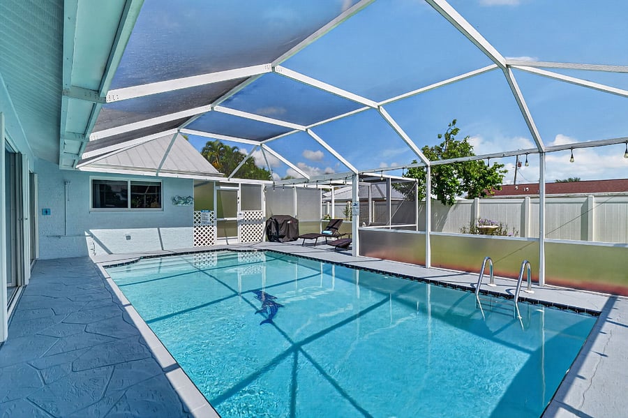 Large pool
