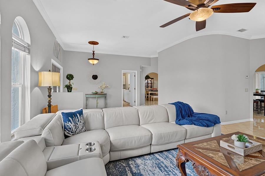 Furnished Finder property 1038079_1 photo 9