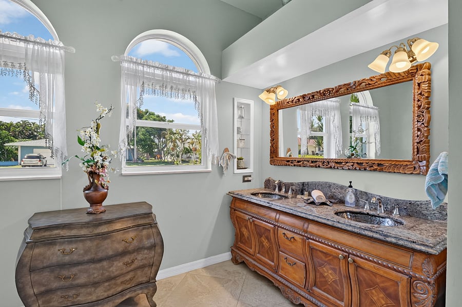 Master bath