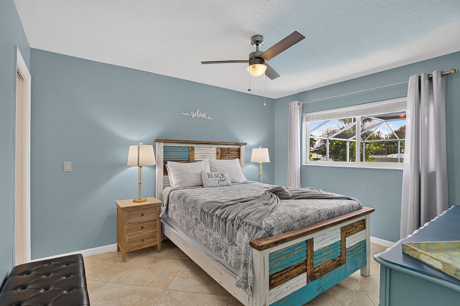Guest bedroom 3