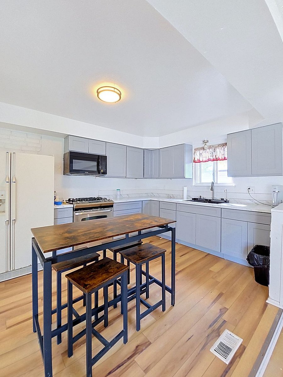 Furnished Finder property 1038103_1 photo 6