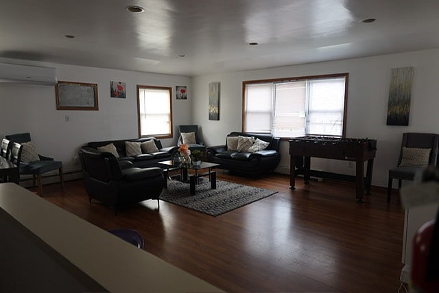 Furnished Finder property 1038130_1 photo 9