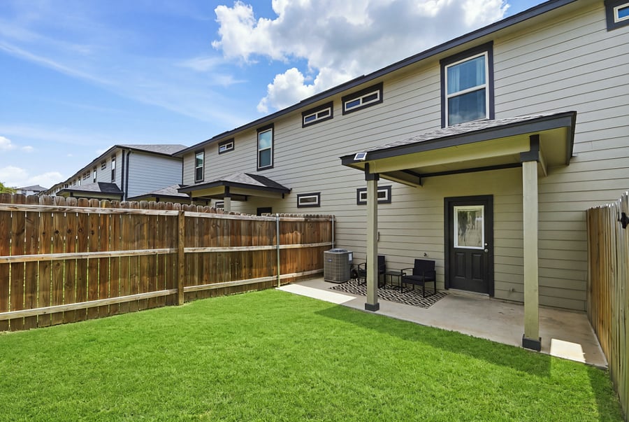 Furnished Finder property 1038168_1 photo 11