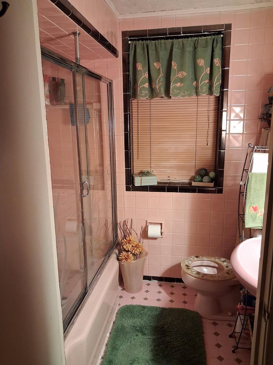 Furnished Finder property 1038170_1 photo 2