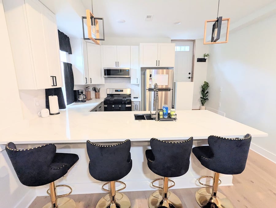 Furnished Finder property 1038173_1 photo 2