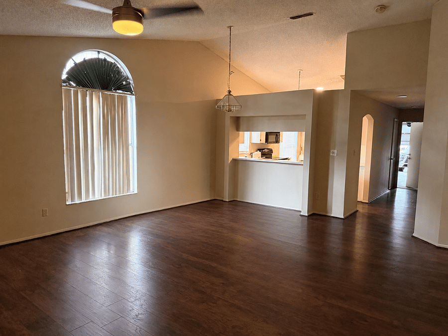 Furnished Finder property 1038177_1 photo 4