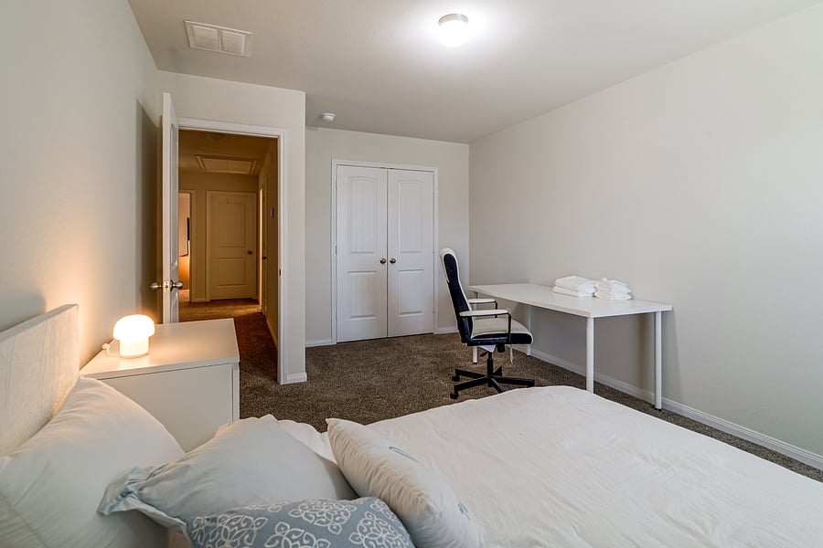 Furnished Finder property 1038189_1 photo 20