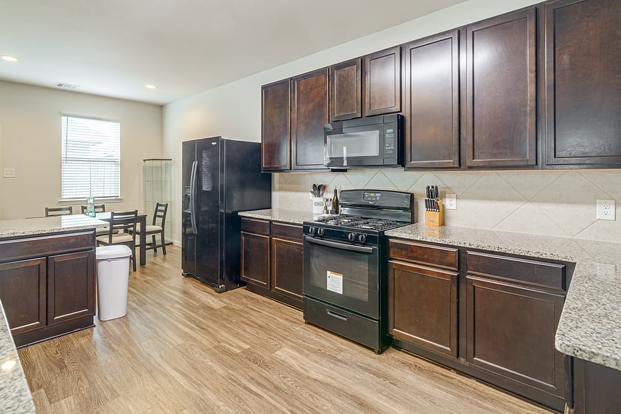 Furnished Finder property 1038189_1 photo 11