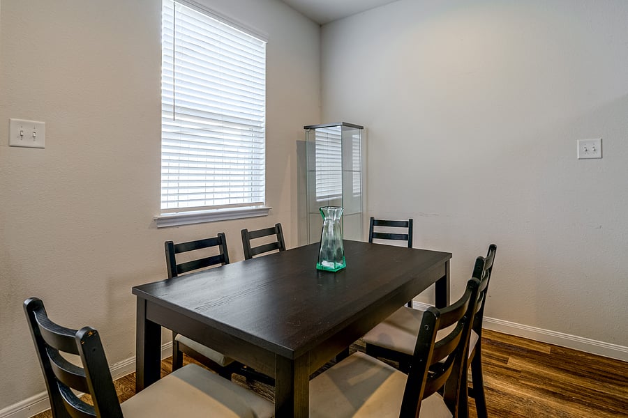 Furnished Finder property 1038189_1 photo 10