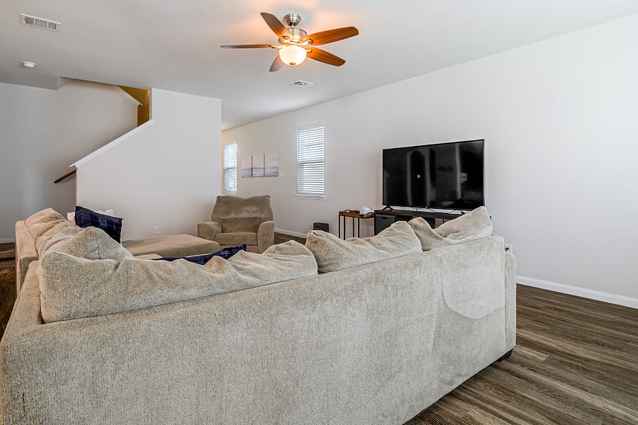 Furnished Finder property 1038189_1 photo 8