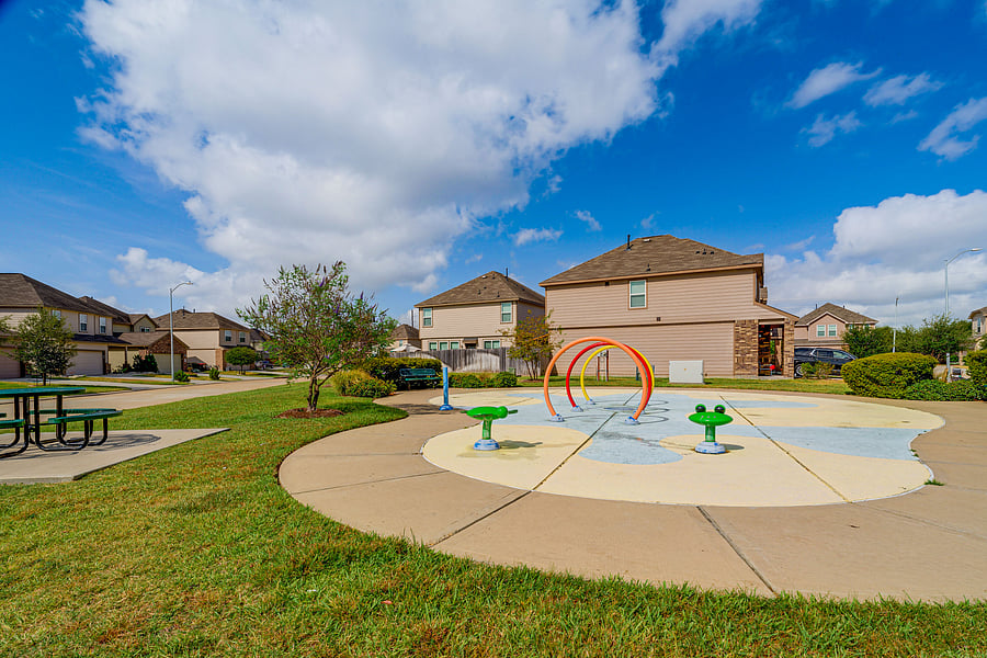 Furnished Finder property 1038189_1 photo 28