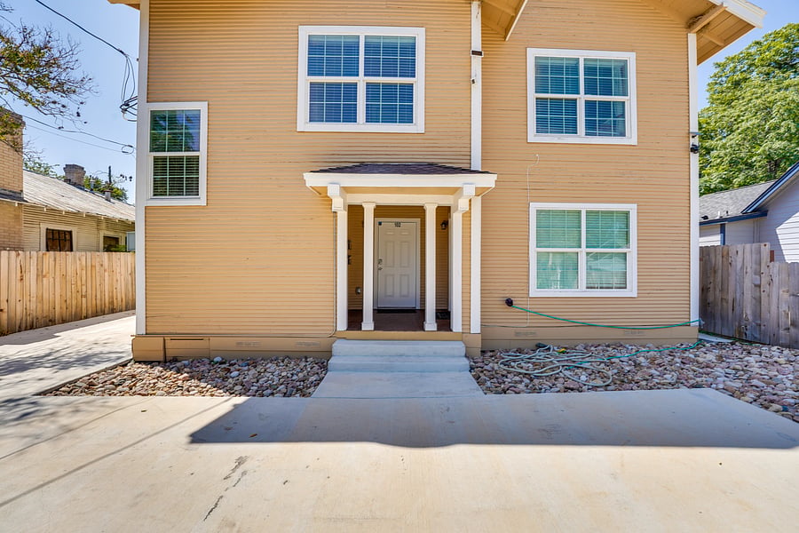 Furnished Finder property 1038190_1 photo 4