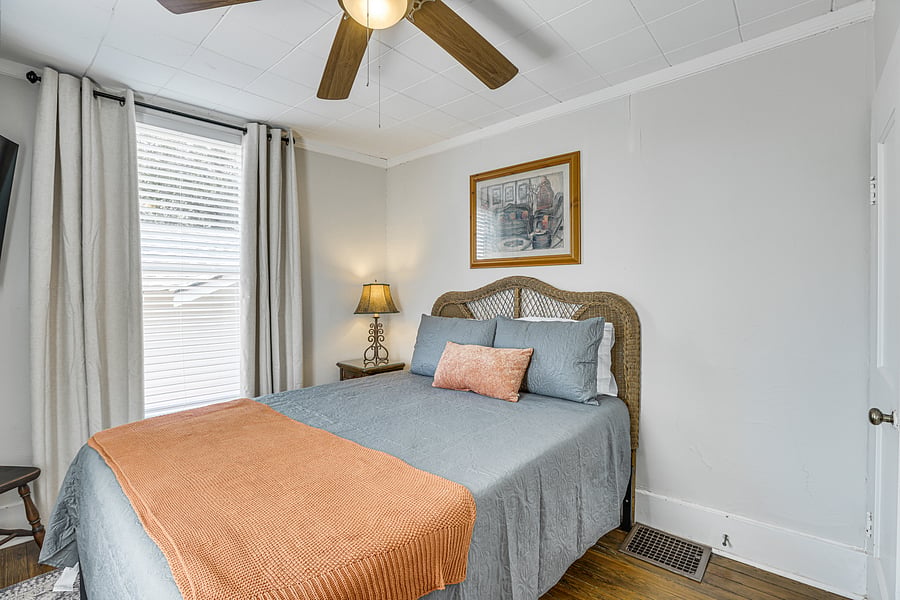 Furnished Finder property 1038203_1 photo 20