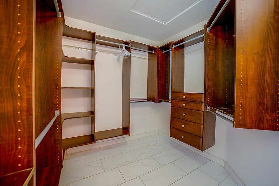 Furnished Finder property 1038209_1 photo 14