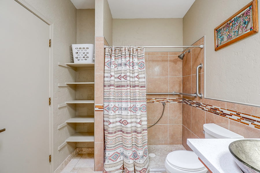 Furnished Finder property 1038211_1 photo 27