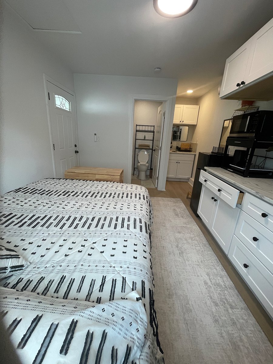Furnished Finder property 1038215_1 photo 4