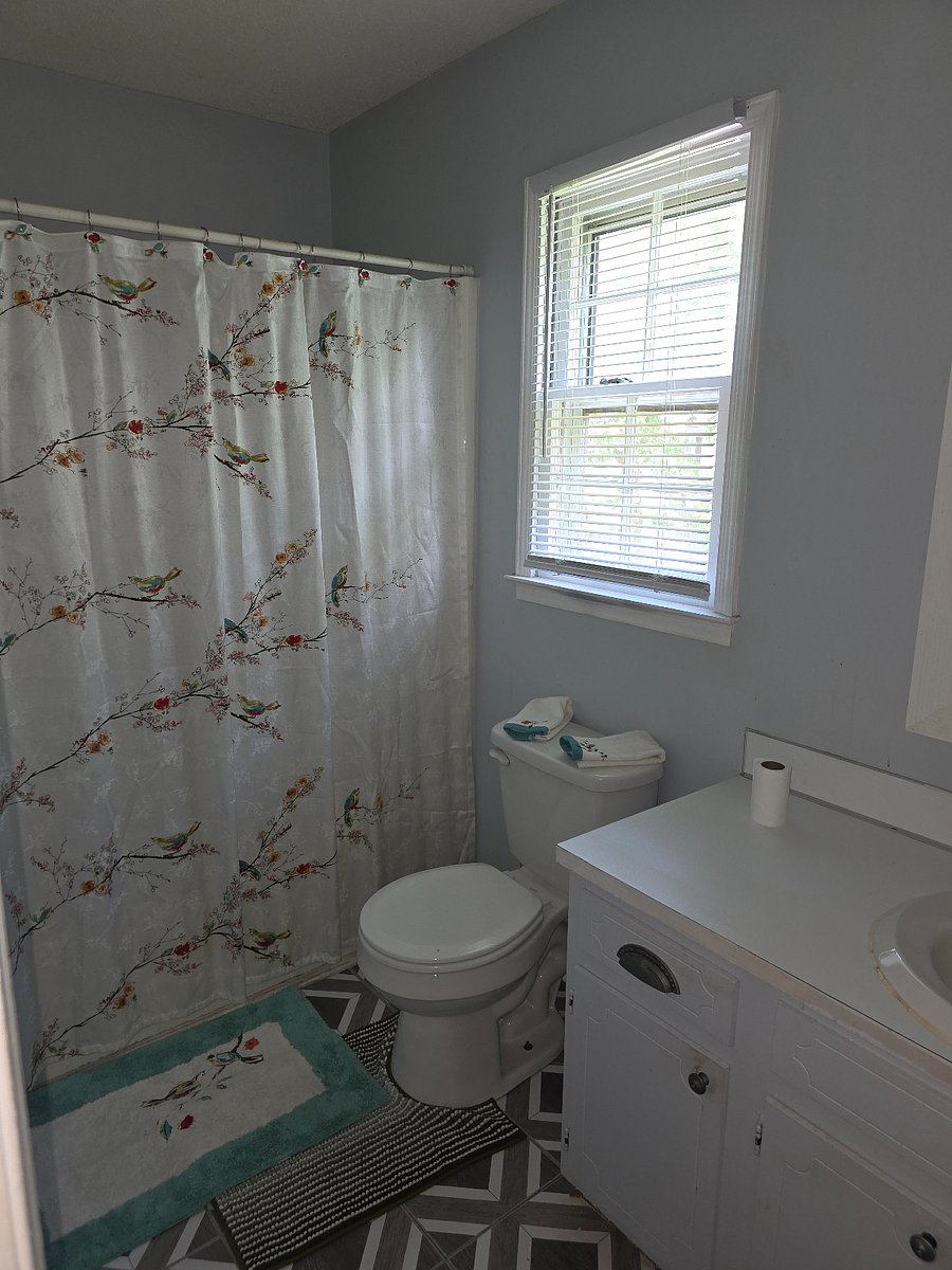 Furnished Finder property 1038247_1 photo 4