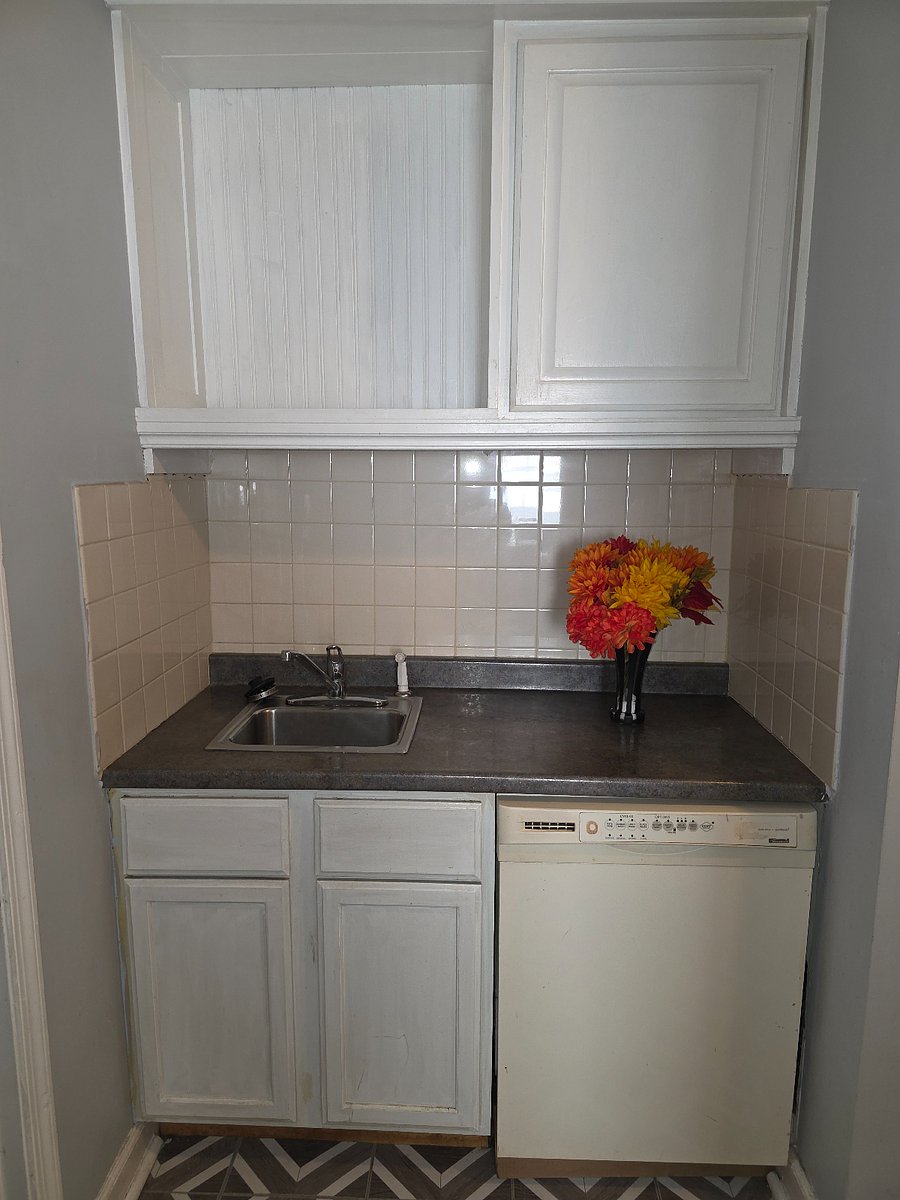 Furnished Finder property 1038247_1 photo 6
