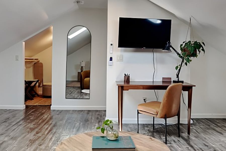 Furnished Finder property 1038251_1 photo 12
