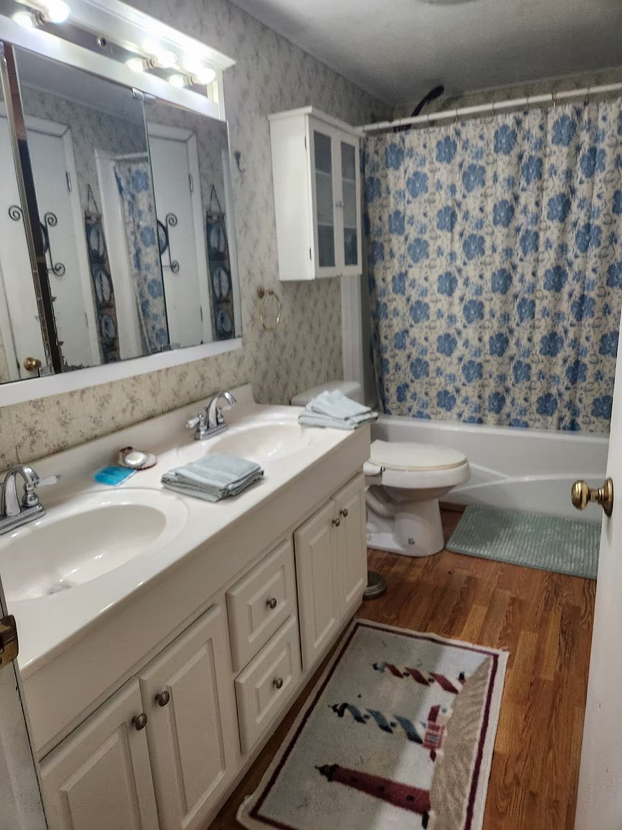 Furnished Finder property 1038257_1 photo 11