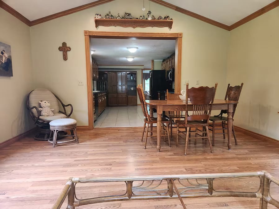 Furnished Finder property 1038257_1 photo 3