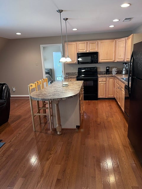 Furnished Finder property 1038258_1 photo 7