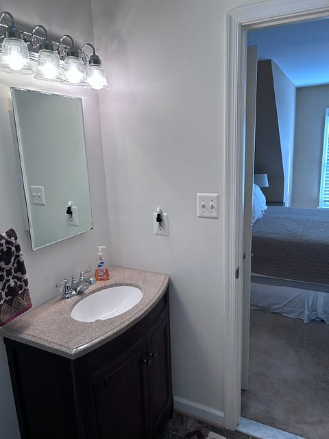 Furnished Finder property 1038258_1 photo 17