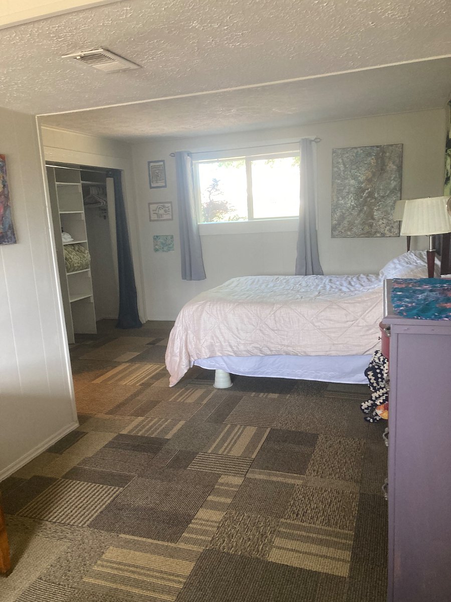 Bedroom looking east