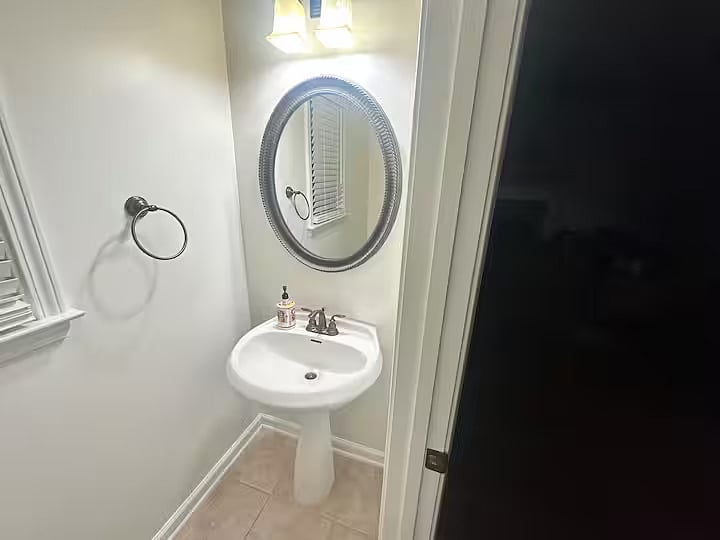 Furnished Finder property 1038280_1 photo 17