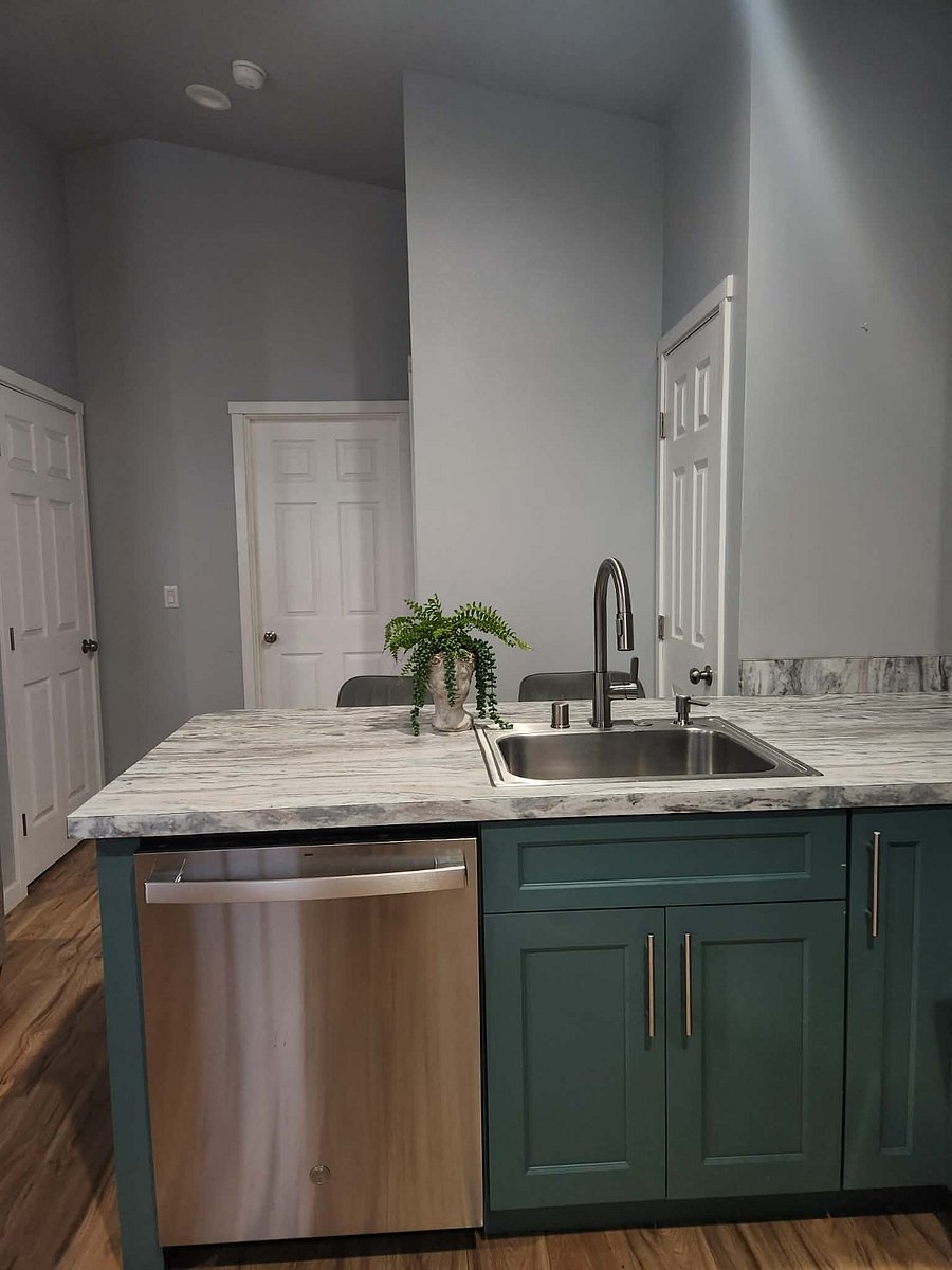 Furnished Finder property 1038297_1 photo 3