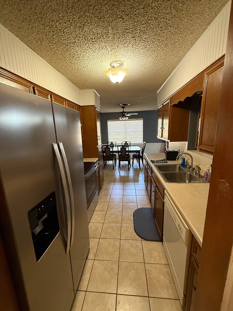 Furnished Finder property 1038300_1 photo 8