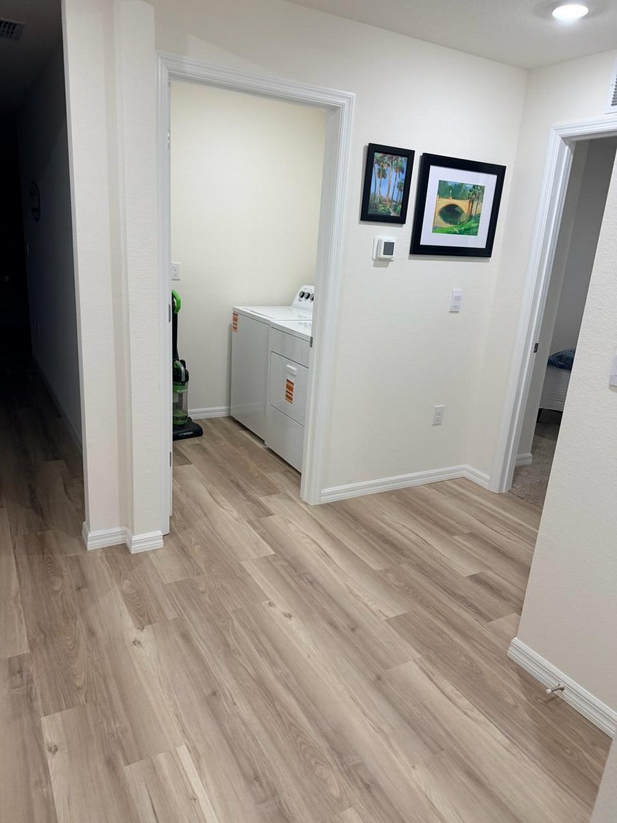 Furnished Finder property 1038308_1 photo 16