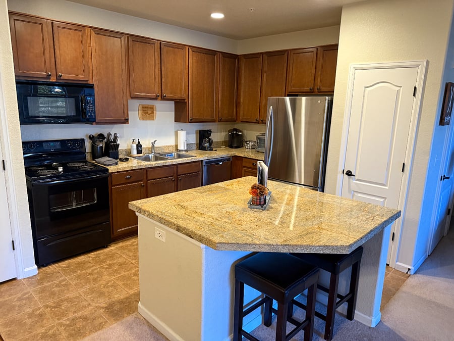 Furnished Finder property 1038309_1 photo 3