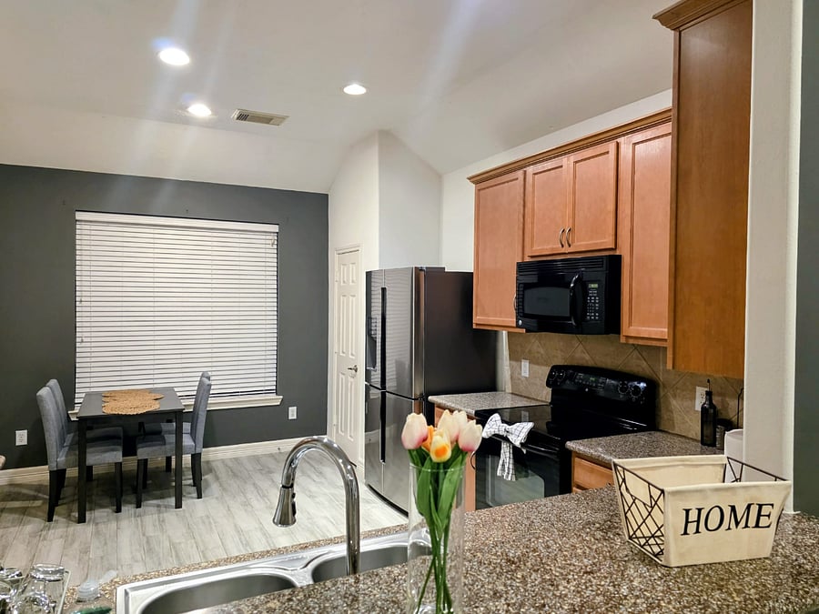 Furnished Finder property 1038327_1 photo 5