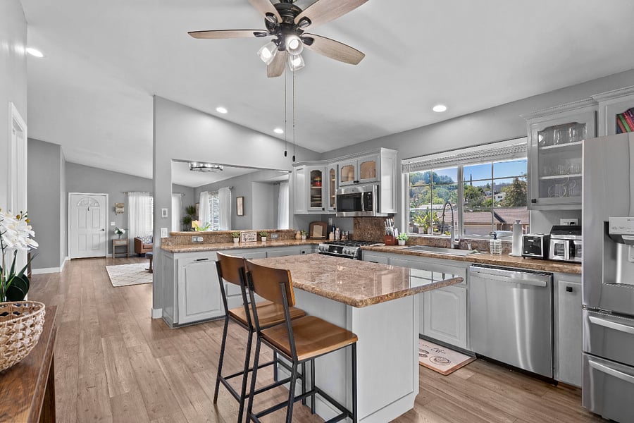 Furnished Finder property 1038337_1 photo 10