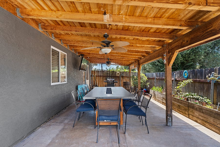 Furnished Finder property 1038337_1 photo 25