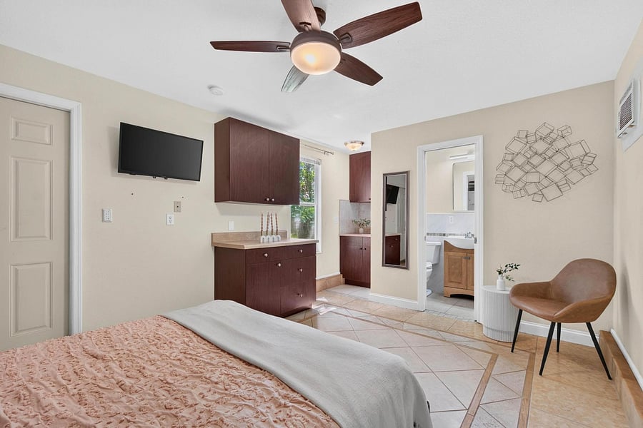 Furnished Finder property 1038347_1 photo 20