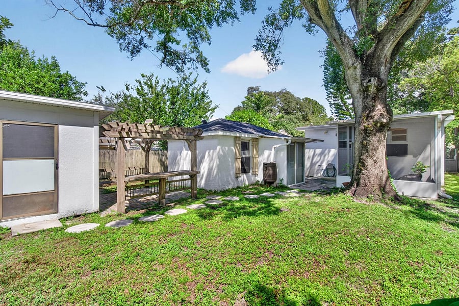 Furnished Finder property 1038347_1 photo 27